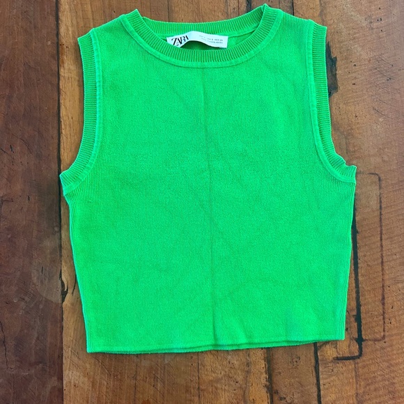 Zara green sleeveless top - Picture 1 of 2